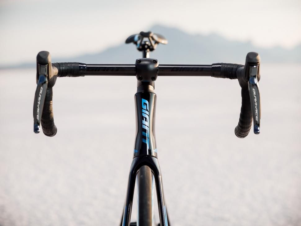 Propel Advanced SL Disc front.jpg